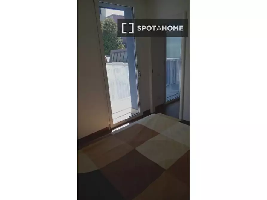 Immagine 10 di Appartamento in affitto  in Viale Lombardia a Milano