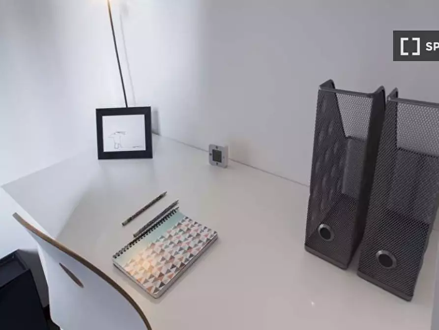 Immagine 12 di Camera condivisa in affitto  in Via Francesco Arese a Milano