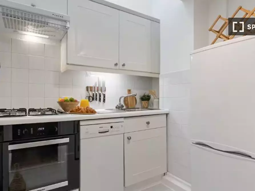 Immagine 7 di Appartamento in affitto  in flat a Kensington