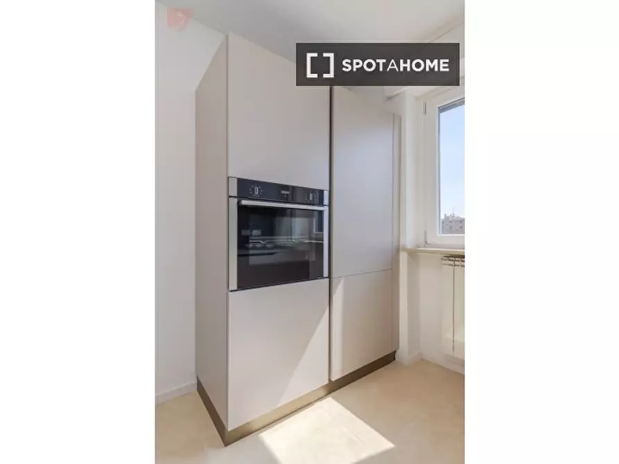 Immagine 12 di Camera condivisa in affitto  in Famagosta a Milano