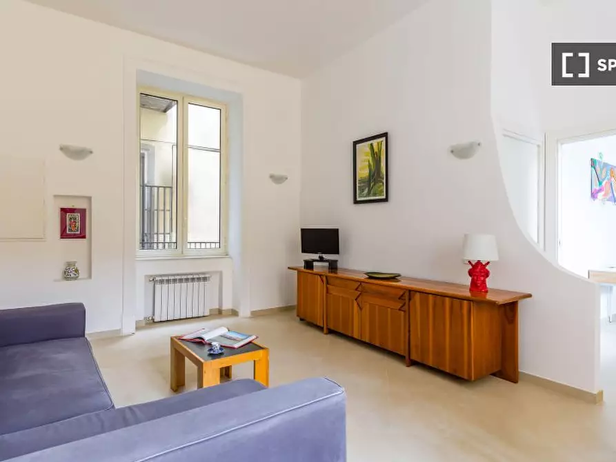 Immagine 17 di Appartamento in affitto  in Via Suor Orsola a Napoli