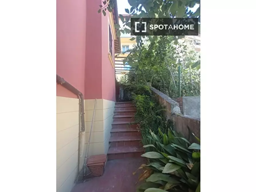 Immagine 7 di Camera condivisa in affitto  in Viale Orazio Antinori a Perugia