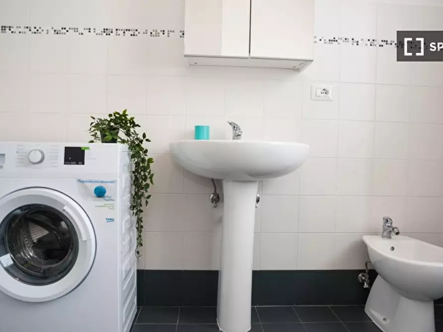 Immagine 8 di Camera condivisa in affitto  in VIA F. BARACCA/E a Firenze