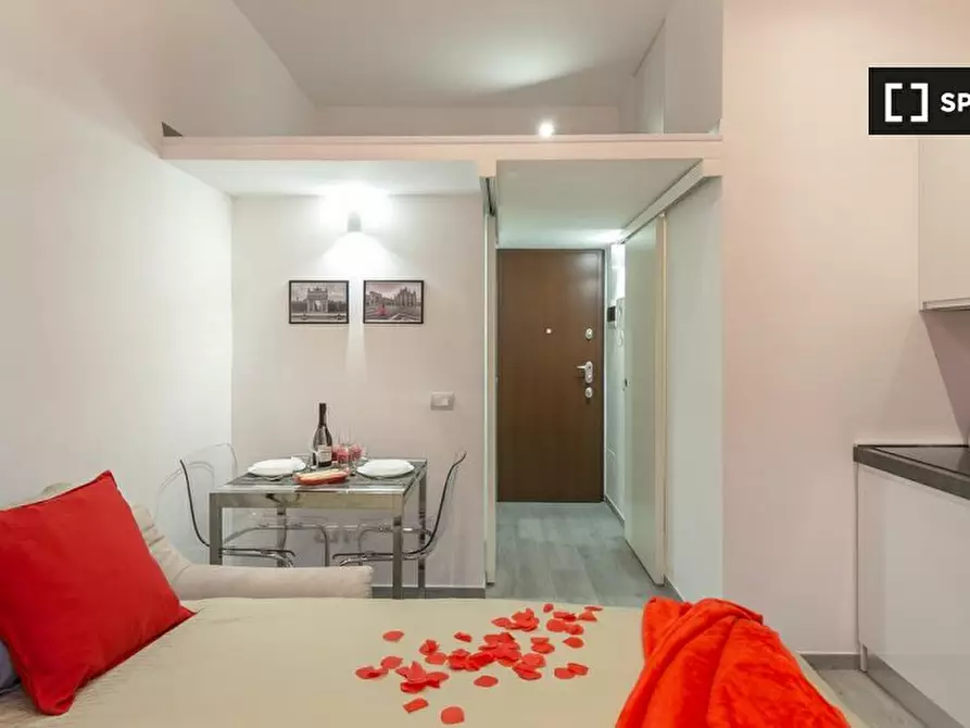 Immagine 11 di Ufficio in affitto  in Via Vespri Siciliani a Milano