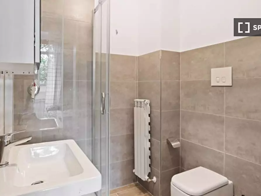 Immagine 9 di Camera condivisa in affitto  in Viale Legioni Romane a Milano