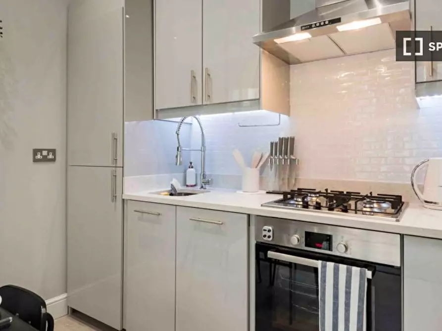 Immagine 2 di Appartamento in affitto  in Newton Road a Paddington
