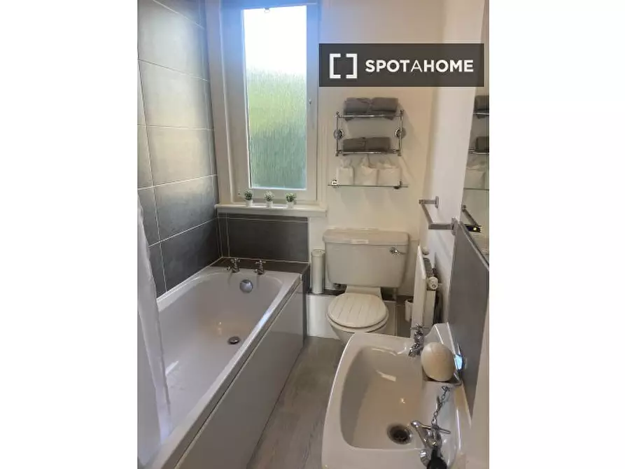 Immagine 5 di Camera condivisa in affitto  in Prestonfield Ave a Liberton and Craigmillar