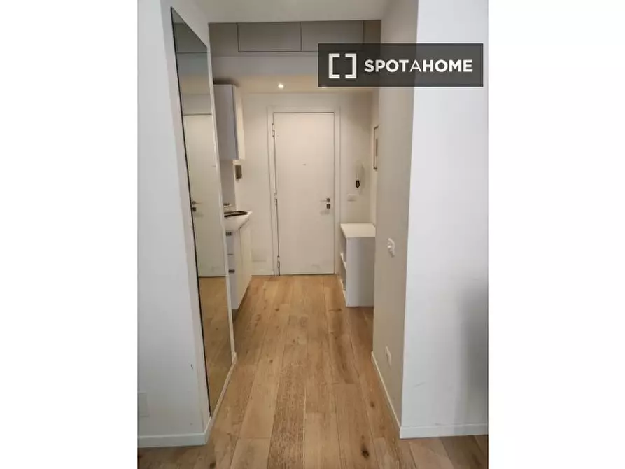 Immagine 17 di Appartamento in affitto  in Via Vitruvio a Milano