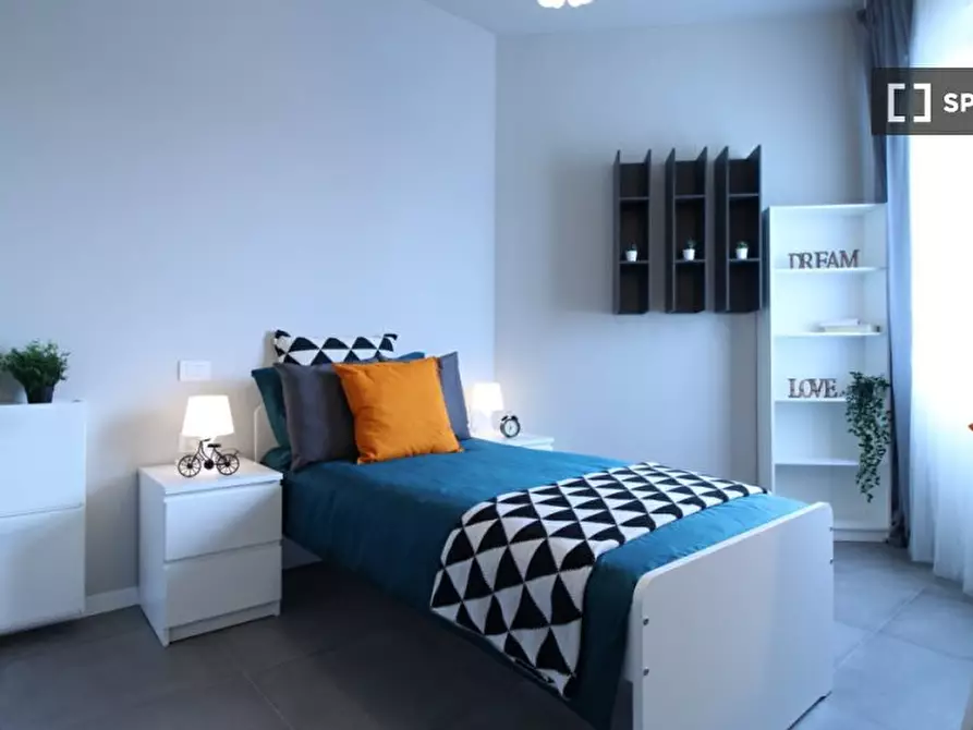 Immagine 2 di Camera condivisa in affitto  in Schivardi a Brescia