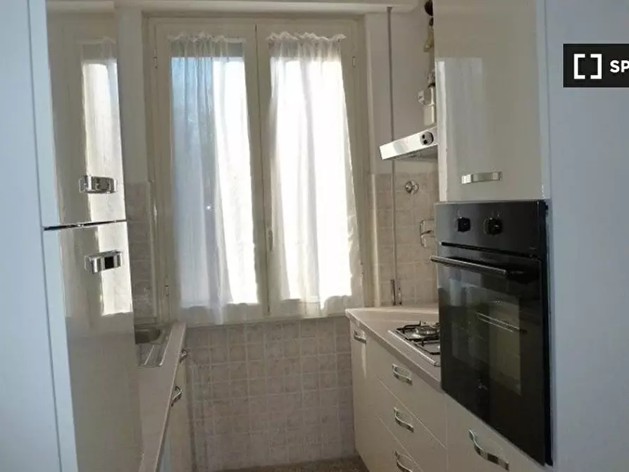 Immagine 6 di Camera condivisa in affitto  in Via Portuense a Roma