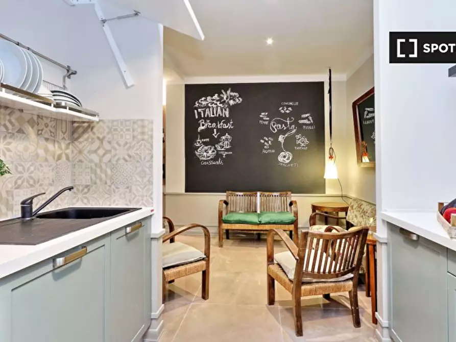 Immagine 4 di Appartamento in affitto  in Via Labicana a Roma