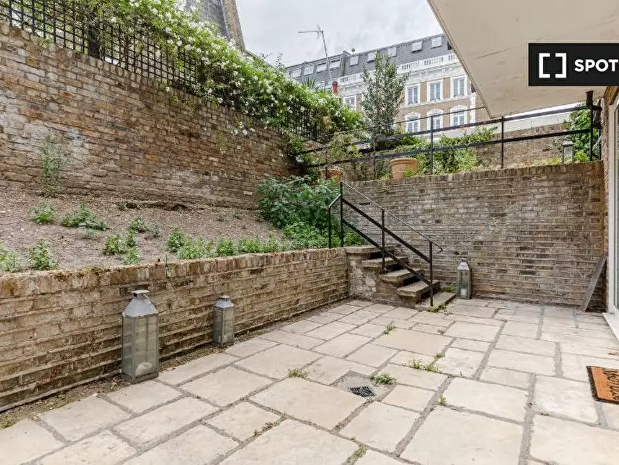 Immagine 19 di Appartamento in affitto  in Apartment a Kensington