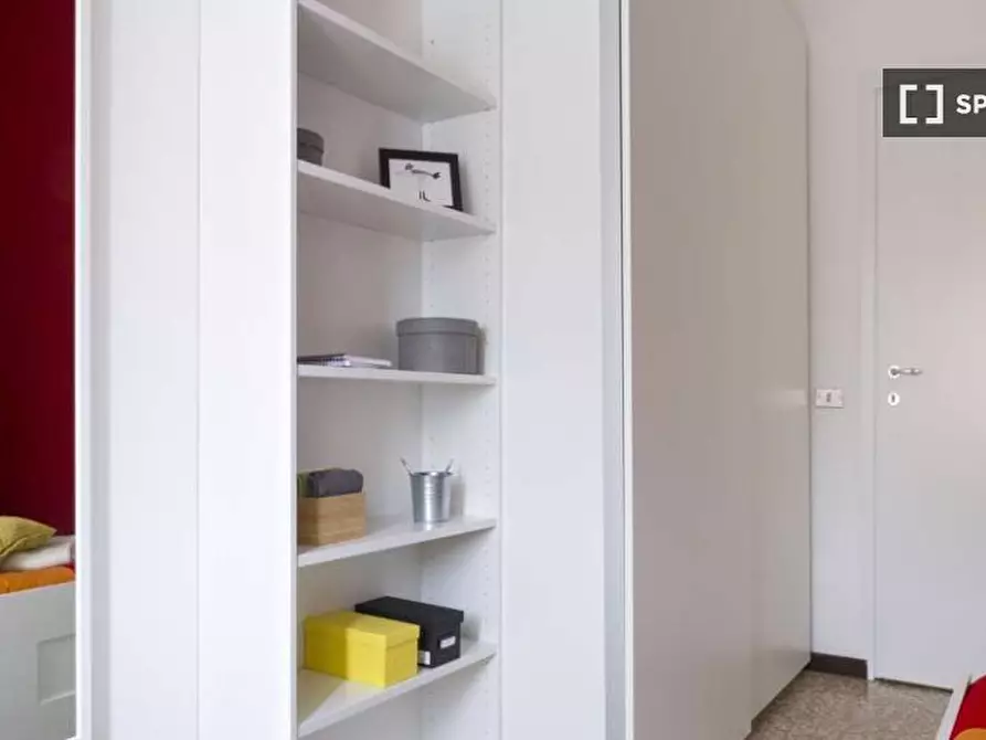 Immagine 5 di Camera condivisa in affitto  in Viale Carlo Espinasse a Milano