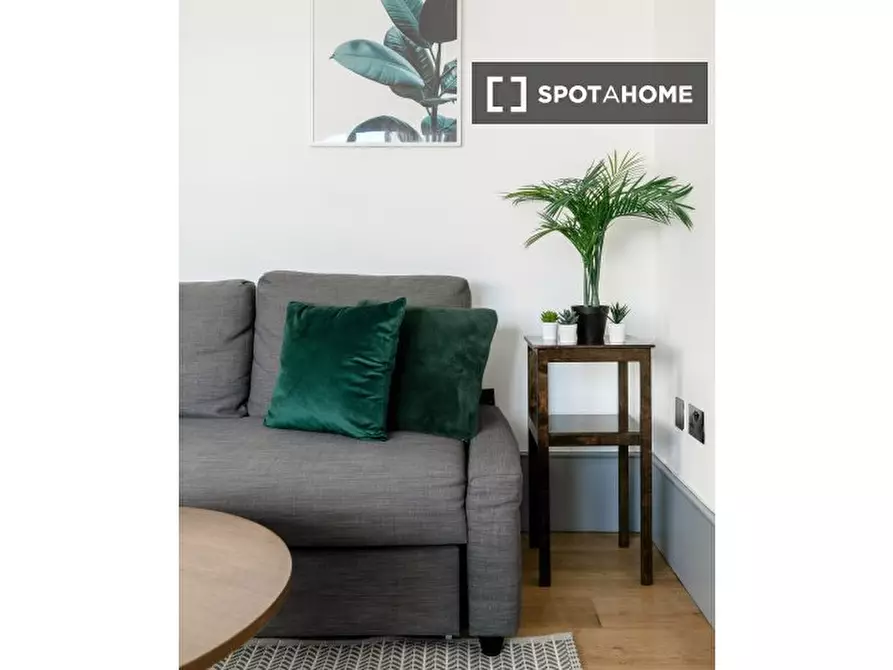 Immagine 5 di Appartamento in affitto  in Apartment a Kensington