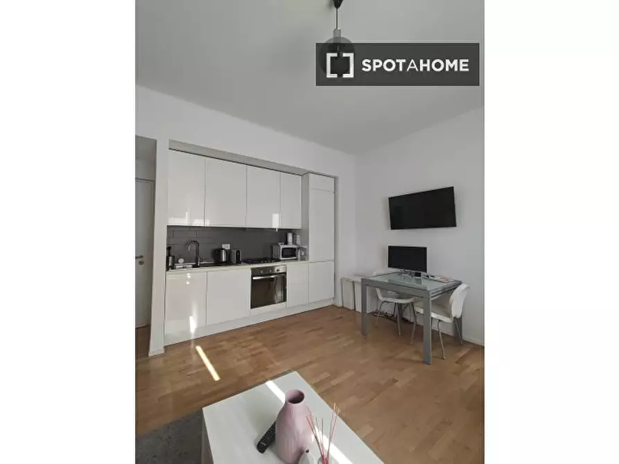 Immagine 1 di Appartamento in affitto  in Via Calatafimi a Milano