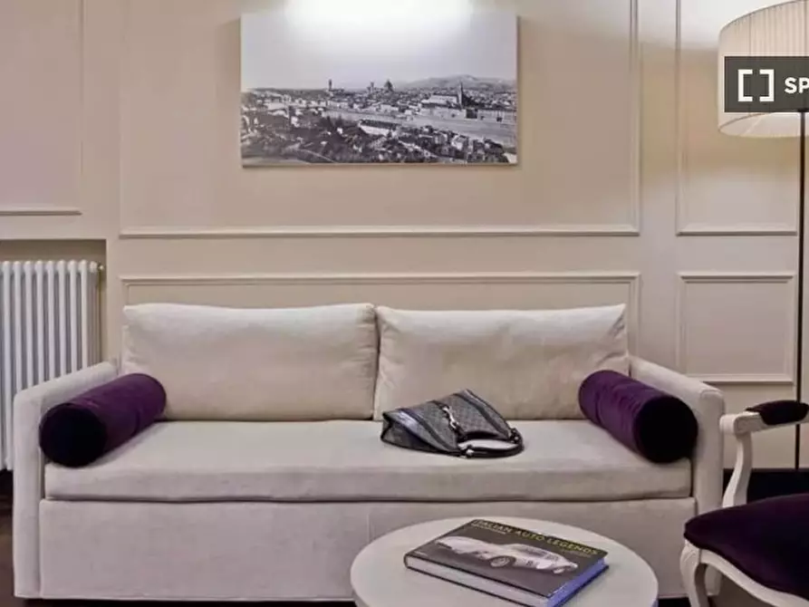 Immagine 13 di Camera condivisa in affitto  in Via dei Brunelleschi a Firenze