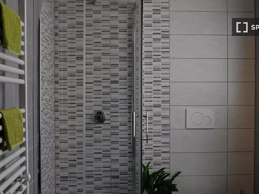 Immagine 3 di Ufficio in affitto  in Via Alberto Amerani a Roma