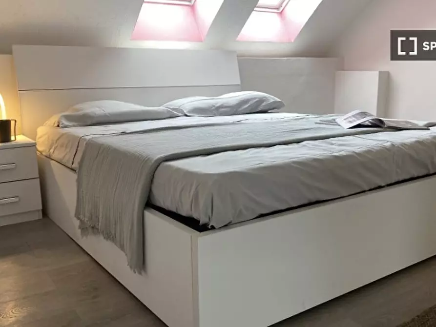 Immagine 19 di Camera condivisa in affitto  in Giovanni Maria a Milano