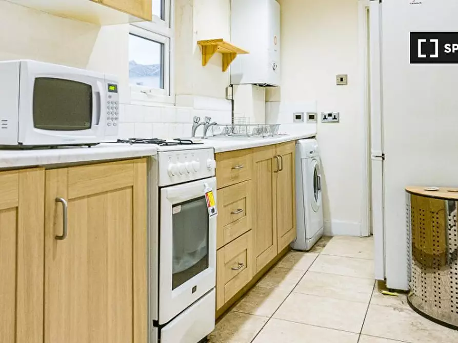 Immagine 6 di Camera condivisa in affitto  in Coldharbour Ln a Lambeth