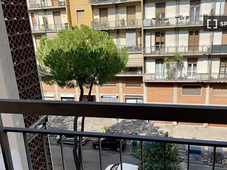Immagine 10 di Camera condivisa in affitto  in VIA CADUTI DI CEFALONIA a Firenze