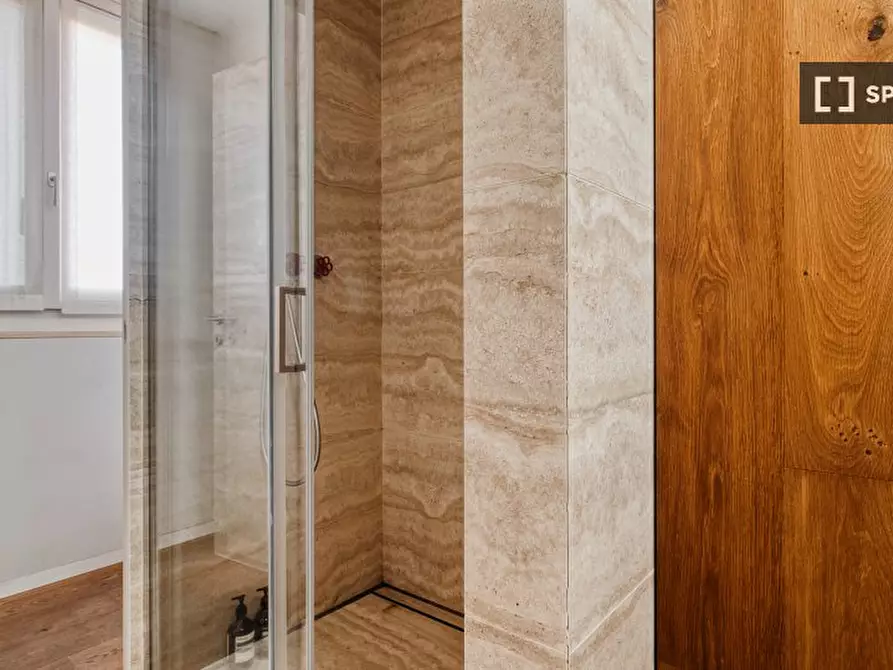 Immagine 11 di Appartamento in affitto  in V. Archimede a Milano