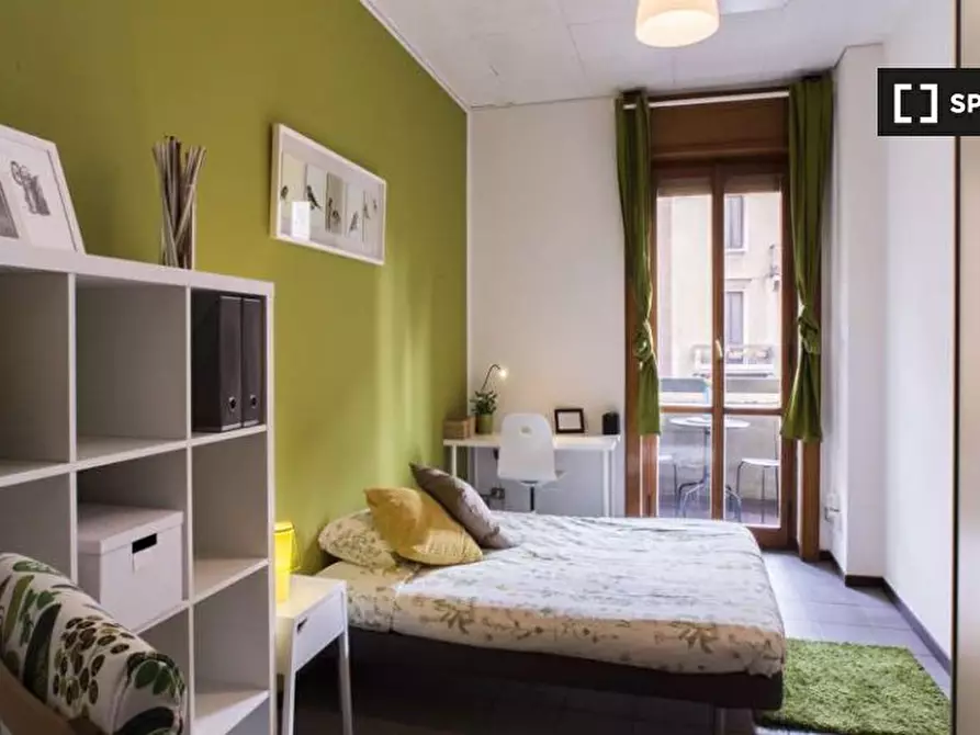 Immagine 1 di Camera condivisa in affitto  in Via Francesco Arese a Milano