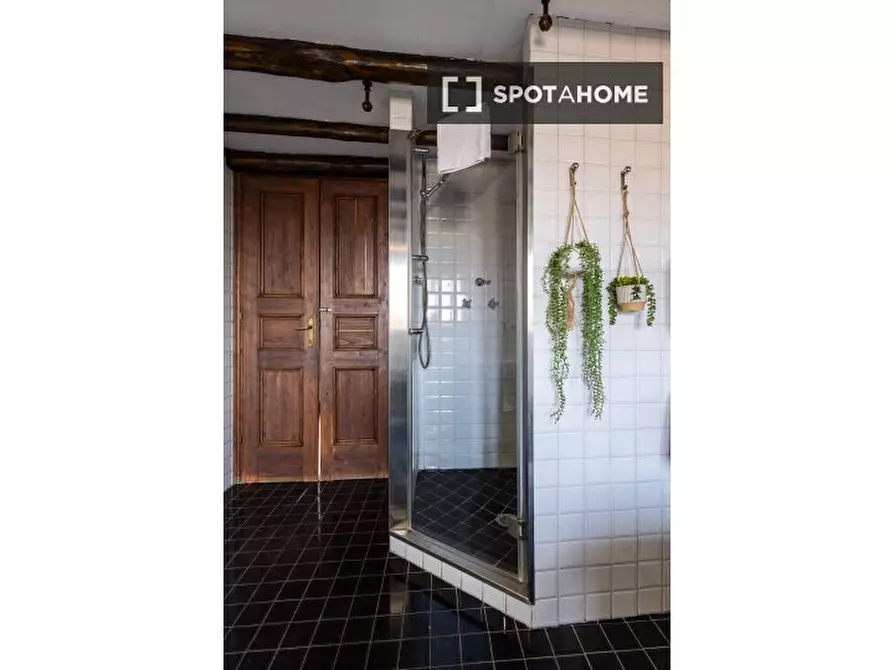 Immagine 17 di Appartamento in affitto  in Via Torino a Roma