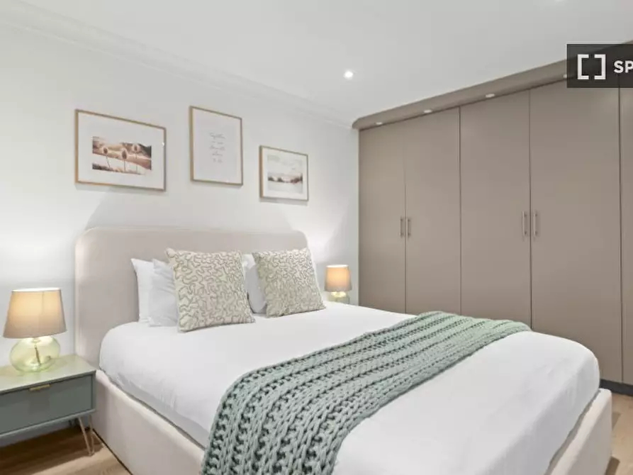 Immagine 1 di Appartamento in affitto  in Sussex Gardens a Paddington