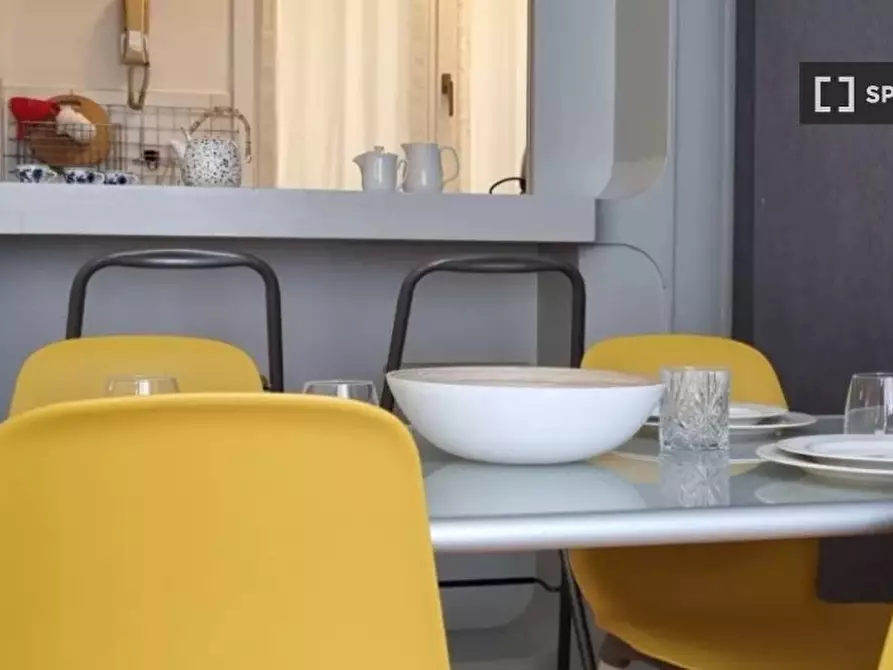 Immagine 16 di Appartamento in affitto  in Via S. Barnaba a Milano