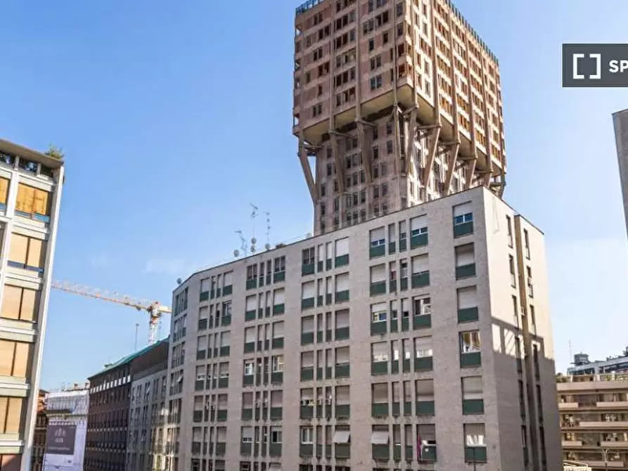 Immagine 18 di Camera condivisa in affitto  in Via Larga a Milano