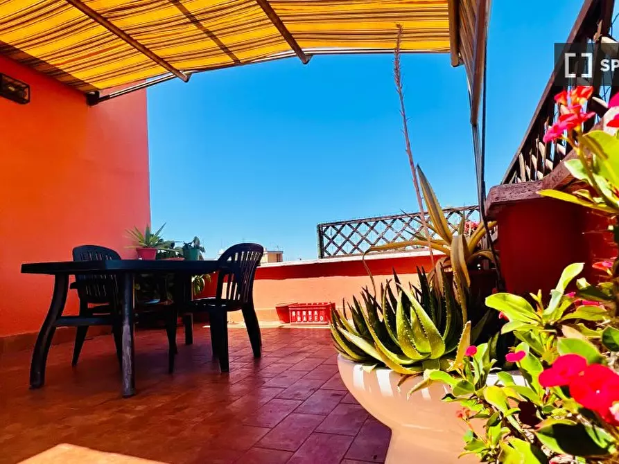 Immagine 8 di Appartamento in affitto  in Via dei Pioppi a Roma