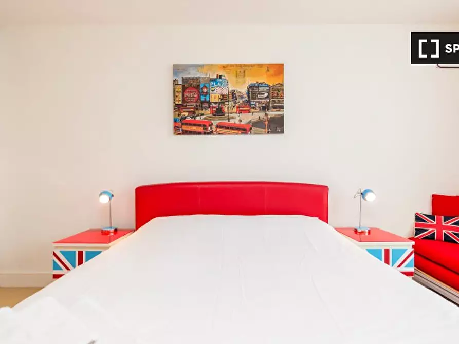 Immagine 1 di Appartamento in affitto  in Axis Court a Camberwell