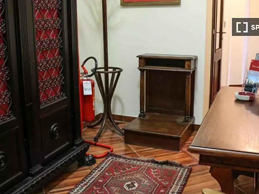 Immagine 10 di Appartamento in affitto  in Via di S. Maria Maggiore a Roma