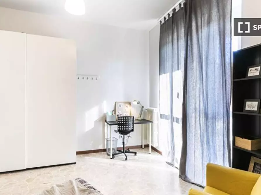 Immagine 6 di Camera condivisa in affitto  in Via delle Betulle Milan a Buccinasco