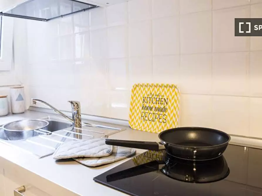 Immagine 10 di Camera condivisa in affitto  in Via Salvatore Barzilai a Milano