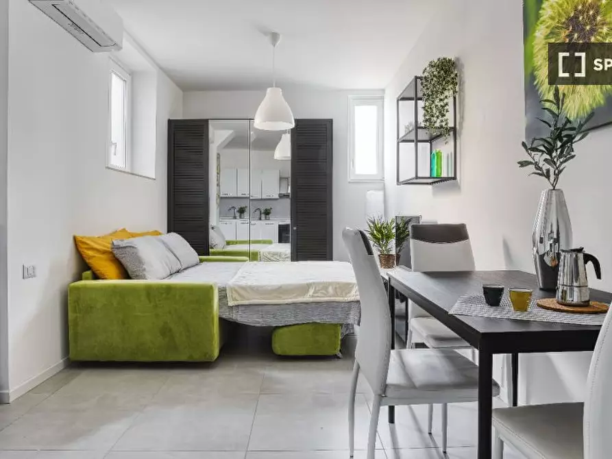 Immagine 5 di Ufficio in affitto  in Via Giovanni Battista Cassinis a Milano