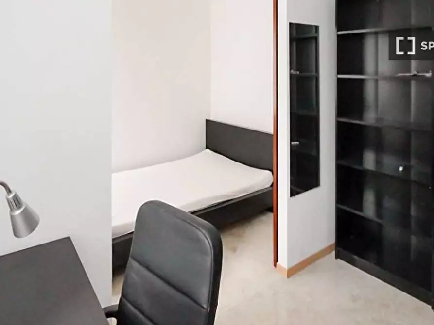 Immagine 1 di Camera condivisa in affitto  in Via Bartolomeo D'Alviano a Milano