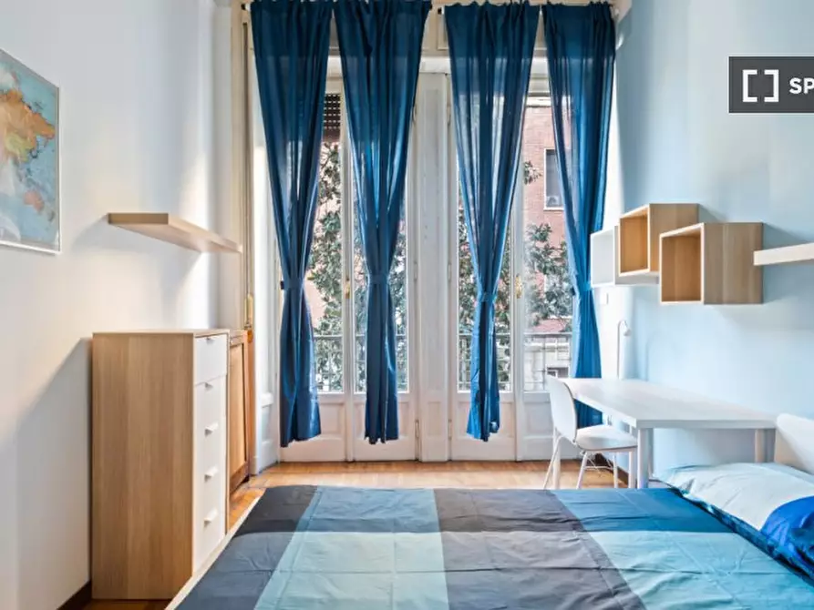 Immagine 3 di Camera condivisa in affitto  in Via Podgora a Milano