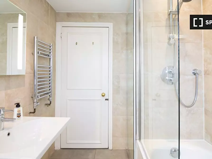 Immagine 12 di Appartamento in affitto  in Waldemar Ave, Fulham, London SW6 5LB, UK a Hammersmith