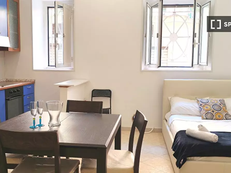 Immagine 5 di Appartamento in affitto  in Via Conte di Carmagnola a Roma