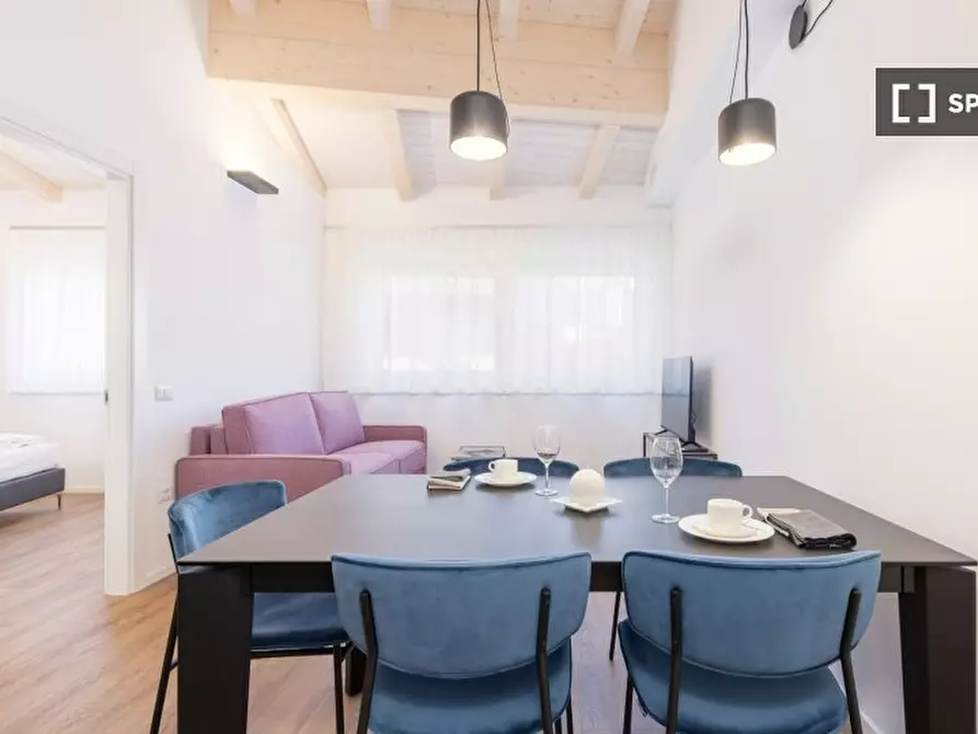 Immagine 10 di Camera condivisa in affitto  in San Giovanni a Trento