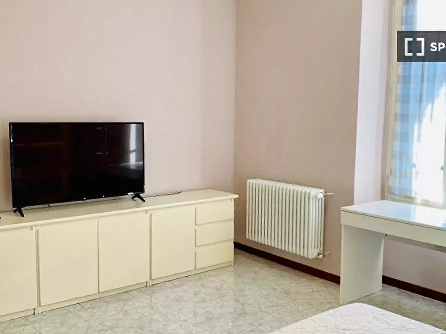 Immagine 5 di Appartamento in affitto  in Viale Pasubio a Milano