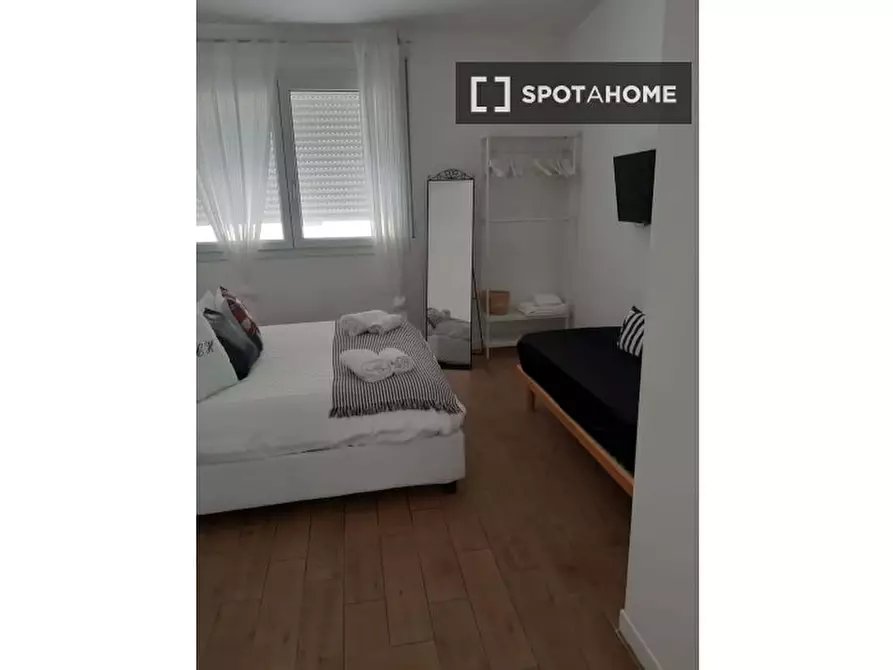 Immagine 7 di Appartamento in affitto  in Viale Belfiore a Firenze