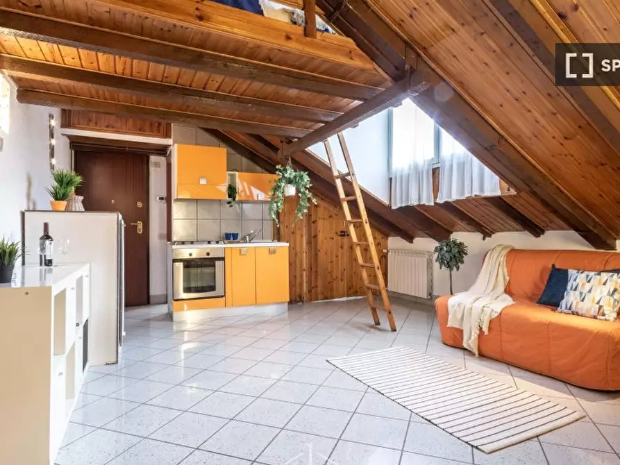 Immagine 1 di Appartamento in affitto  in Via Giuseppe Candiani a Milano