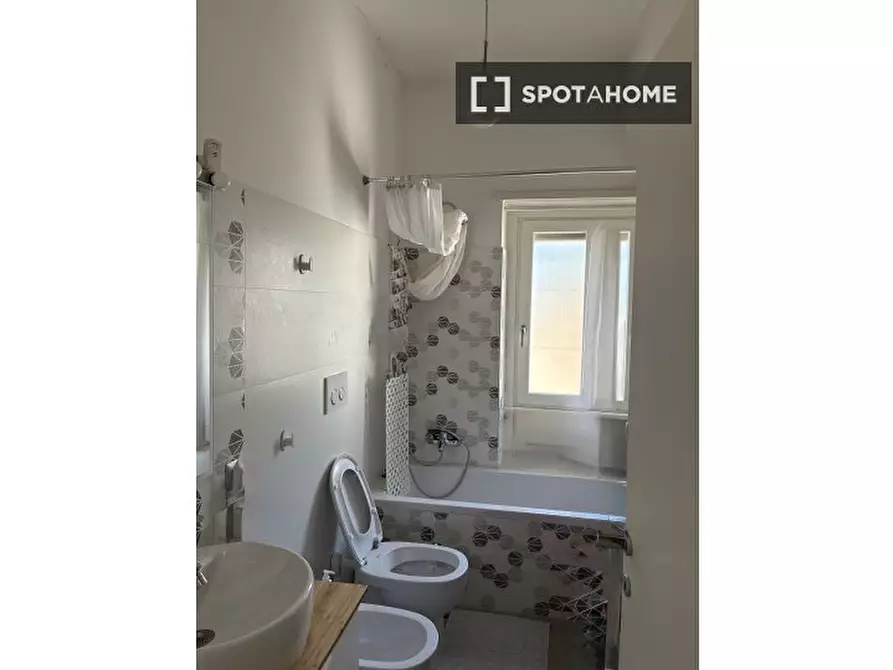 Immagine 2 di Appartamento in affitto  in Via Val d'Ala a Roma