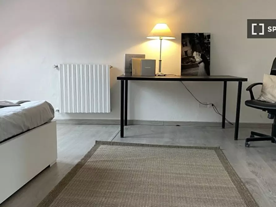 Immagine 6 di Camera condivisa in affitto  in Giovanni Maria a Milano