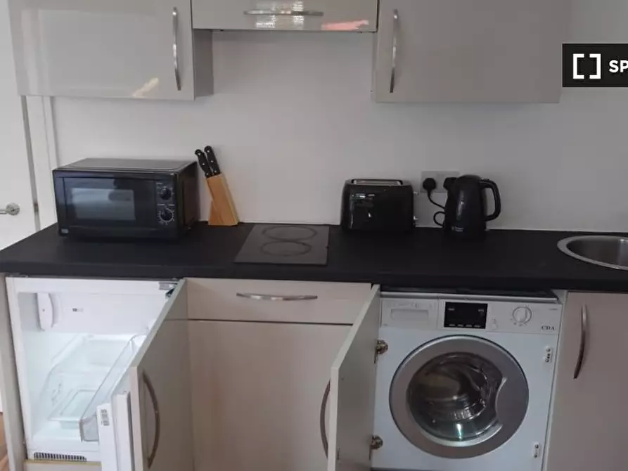 Immagine 9 di Ufficio in affitto  in St James's Rd a Camberwell