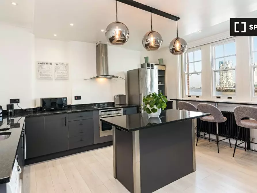 Immagine 18 di Appartamento in affitto  in Coldharbour a Poplar