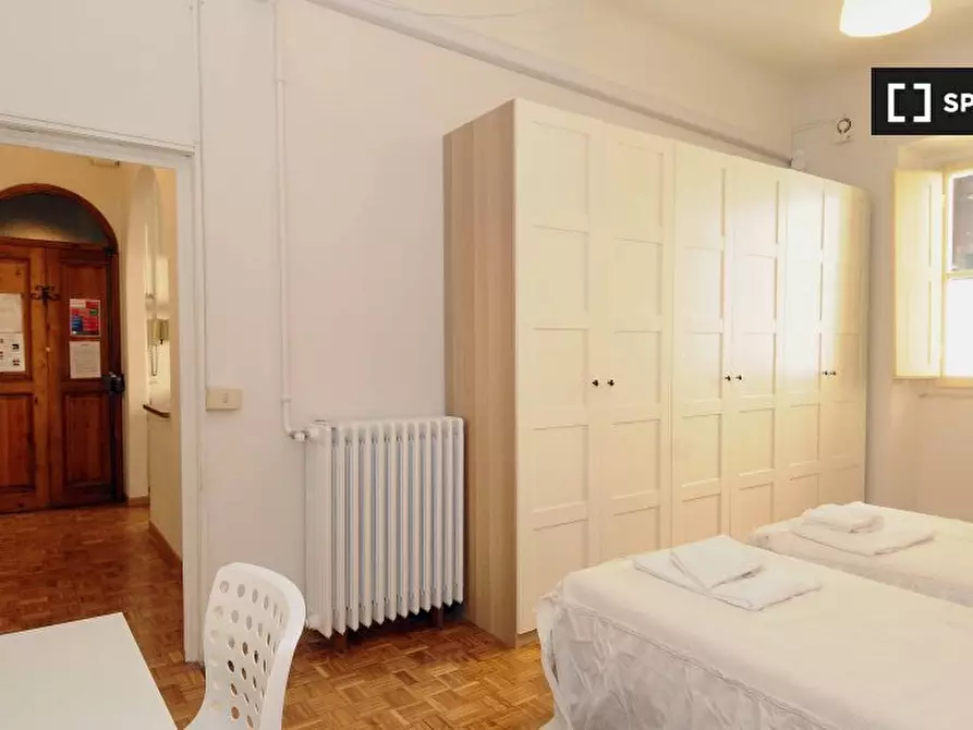 Immagine 12 di Appartamento in affitto  in Lungarno Amerigo Vespucci a Firenze