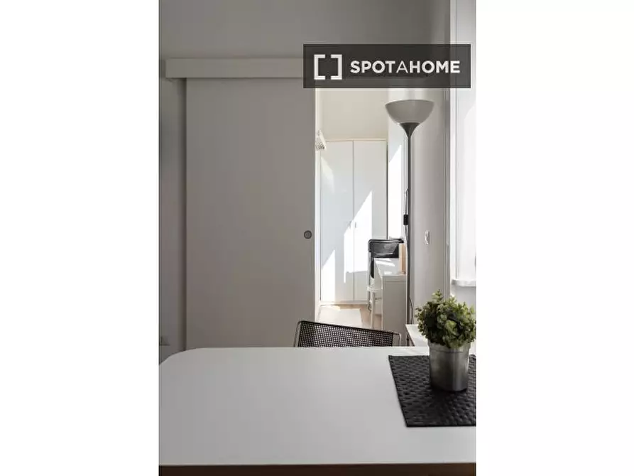 Immagine 6 di Appartamento in affitto  in Corso Garibaldi a Roma